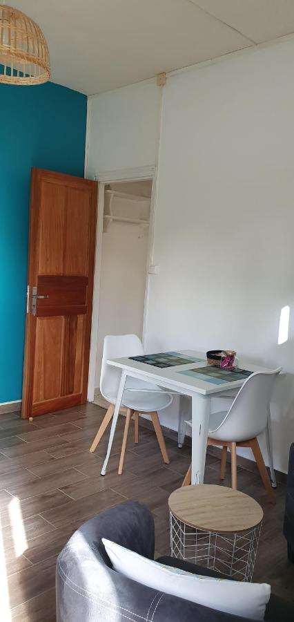 Meuble Chez Gilbert Apartment Le Tampon Ngoại thất bức ảnh
